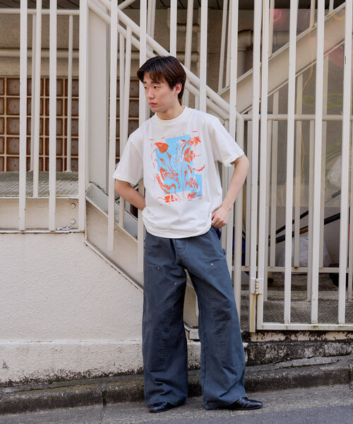 WHIMSIC（ウィムジック）の「【WHIMSIC/2サイズ展開】シルクスクリーンプリントT（Tシャツ/カットソー・レディース・ブラウン/ブルー/ホワイト/チャコールグレー・1/2）」の8枚目の写真
