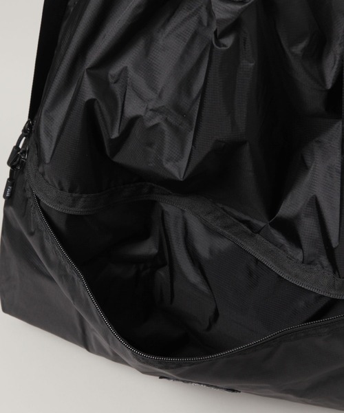 POLeR（ポーラー）の「【POLeR/ポーラー】ポケッタブル2WAYナイロンナップサック（エコバッグ/サブバッグ・メンズ・ブラック・FREE）」の14枚目の写真