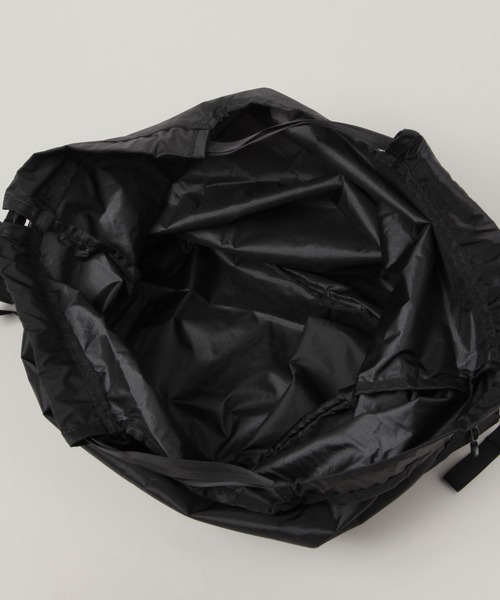 POLeR（ポーラー）の「【POLeR/ポーラー】ポケッタブル2WAYナイロンナップサック（エコバッグ/サブバッグ・メンズ・ブラック・FREE）」の17枚目の写真