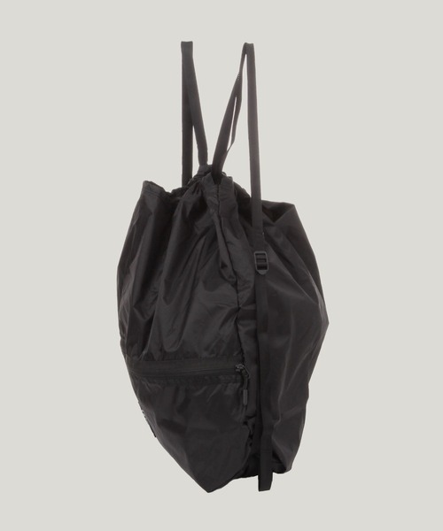 POLeR（ポーラー）の「【POLeR/ポーラー】ポケッタブル2WAYナイロンナップサック（エコバッグ/サブバッグ・メンズ・ブラック・FREE）」の9枚目の写真