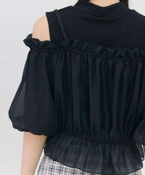 REDYAZEL（レディアゼル）の「オフショルブラウス×ノースリーブニット（シャツ/ブラウス・レディース・ブラック/オフホワイト/ピンク・FREE）」の22枚目の写真