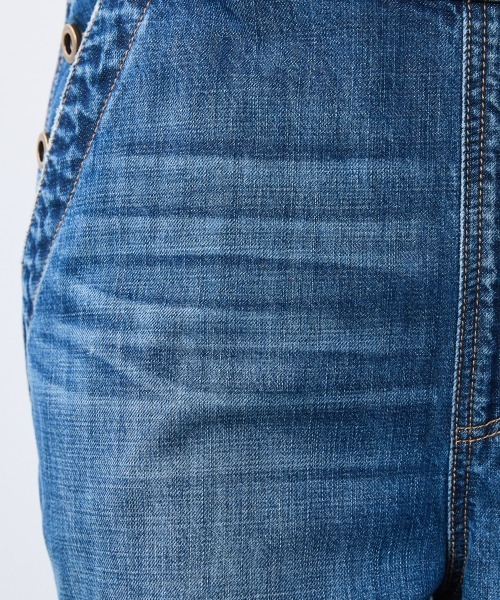 CHIC STYLE(シックスタイル)の「綿100%デニムオーバーオール<大きいサイズ有>シックスタイル(サロペット/オーバーオール・レディース・ブルー系/ブラック系・M/L/LL/3L/4L/5L)」の14枚目の写真