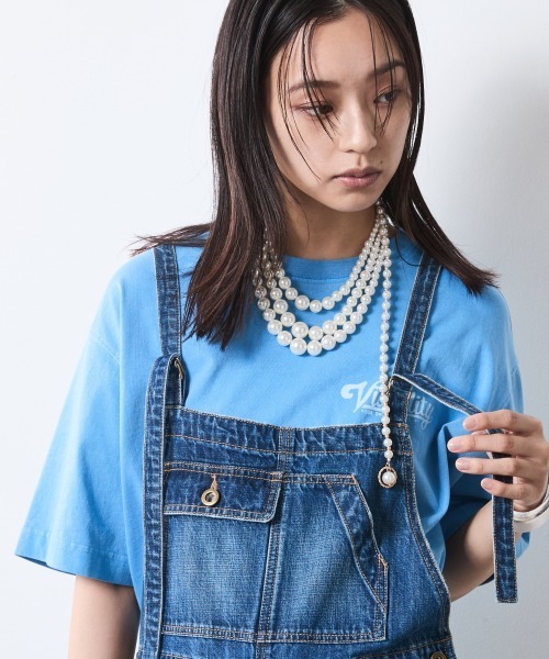 CHIC STYLE(シックスタイル)の「綿100%デニムオーバーオール<大きいサイズ有>シックスタイル(サロペット/オーバーオール・レディース・ブルー系/ブラック系・M/L/LL/3L/4L/5L)」の21枚目の写真