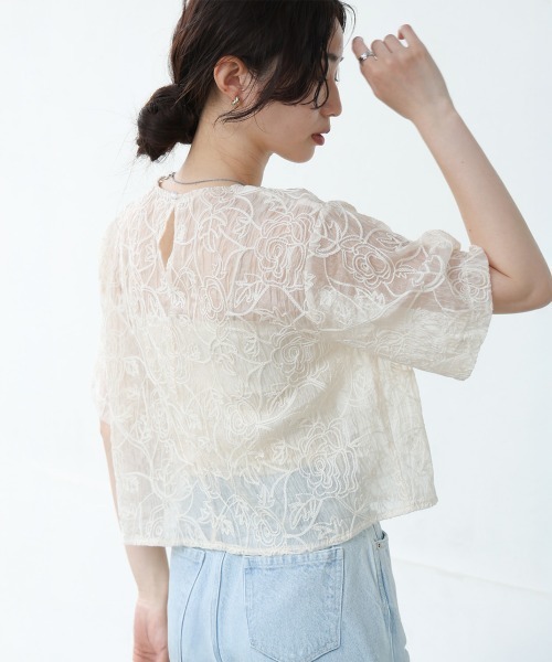 Bab(バブ)の「コード刺繍オーガンジーブラウス(シャツ/ブラウス・レディース・ホワイト系その他/ブラック・M)」の1枚目の写真