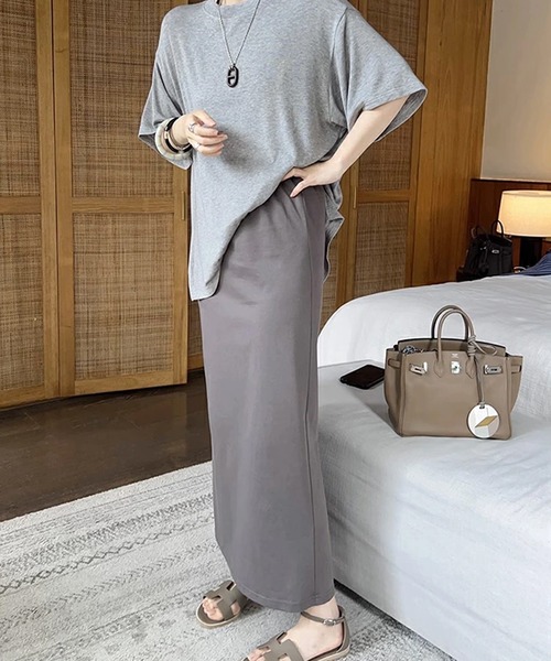 by LEGNA(バイレグナ)の「Iラインロングスカート(スカート・レディース・ベージュ/モカ/ダークグレー・MEDIUM/LARGE)」の1枚目の写真