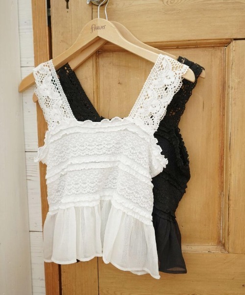 flower(フラワー)の「サニーレースビスチェ(キャミソール・レディース・ホワイト/ブラック・FREE)」の16枚目の写真