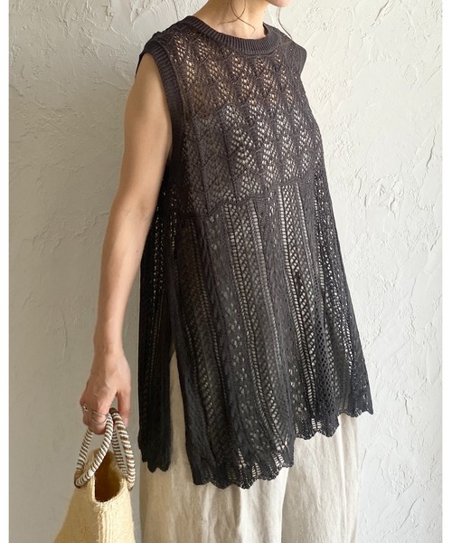 She's Closet(シーズクローゼット)の「フレンチスリーブクロシェ透かし編みニットトップス(ニット/セーター・レディース・ベージュ/チャコールグレー/ブラック・FREE)」の16枚目の写真