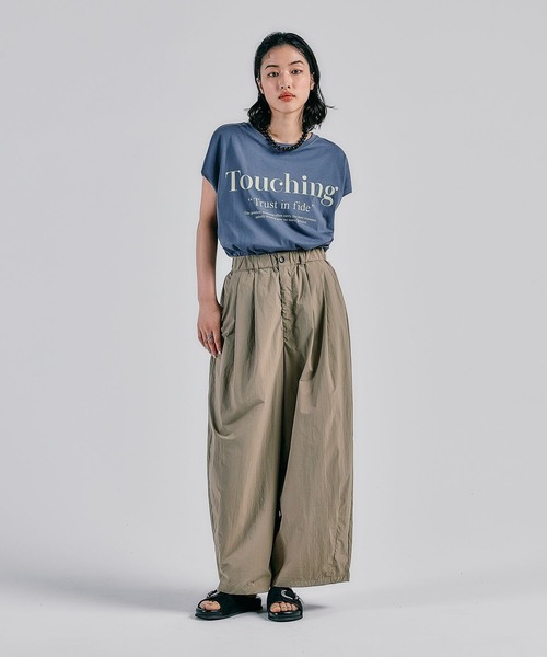 LEPSIM(レプシィム)の「カラーロゴワイドフレンチT 574901(Tシャツ/カットソー・レディース・ブラウン/ライトブルー/オフホワイト・FREE)」の20枚目の写真