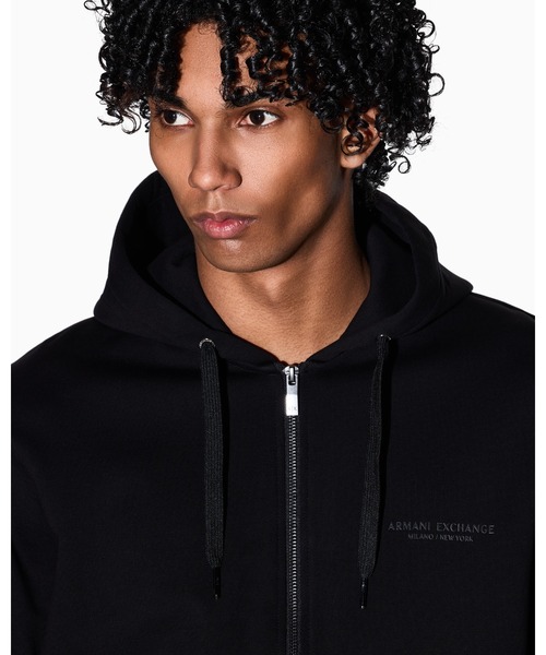 A|X アルマーニ エクスチェンジ】AXロゴ ジップアップフーデッド