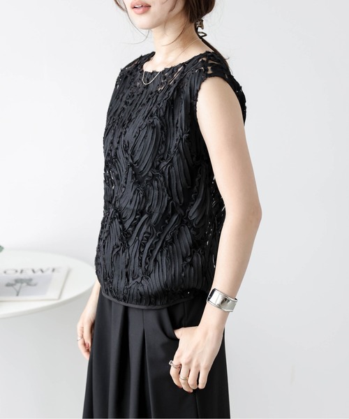La-gemme(ラジェム)の「刺繍レースシアートップス(その他トップス・レディース・ブラック/ベージュ・フリー)」の15枚目の写真