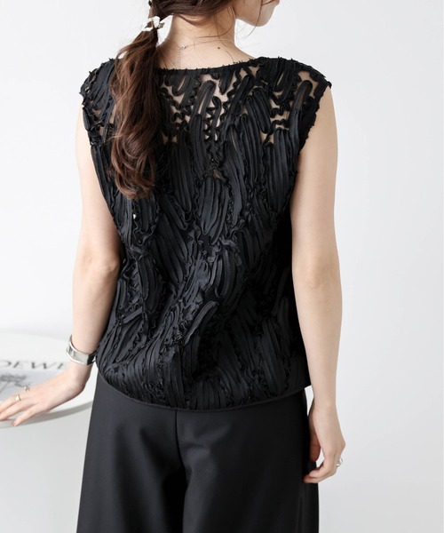 La-gemme(ラジェム)の「刺繍レースシアートップス(その他トップス・レディース・ブラック/ベージュ・フリー)」の17枚目の写真