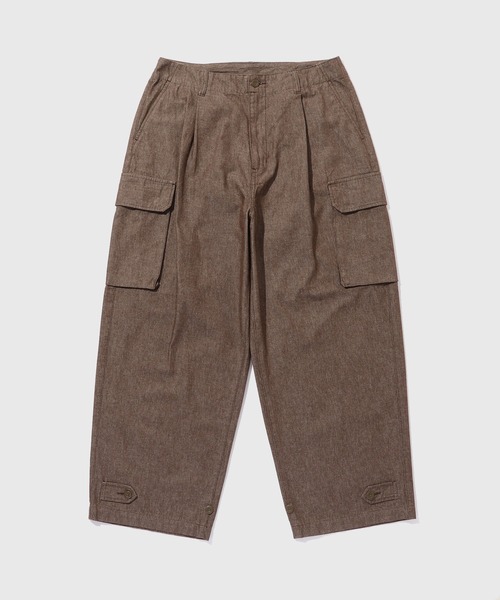 ADAM ET ROPE'(アダムエロペ)の「【ZOZO限定】ワイドカーゴデニムパンツ / セットアップ対応 ユニセックス ≪Made by ZOZO≫(デニムパンツ・メンズ・ブラック/ベージュ系その他/ダークブラウン/ネイビー・S/M/L)」の3枚目の写真