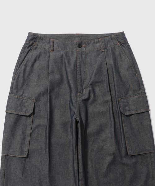 ADAM ET ROPE'(アダムエロペ)の「【ZOZO限定】ワイドカーゴデニムパンツ / セットアップ対応 ユニセックス ≪Made by ZOZO≫(デニムパンツ・メンズ・ブラック/ベージュ系その他/ダークブラウン/ネイビー・S/M/L)」の5枚目の写真