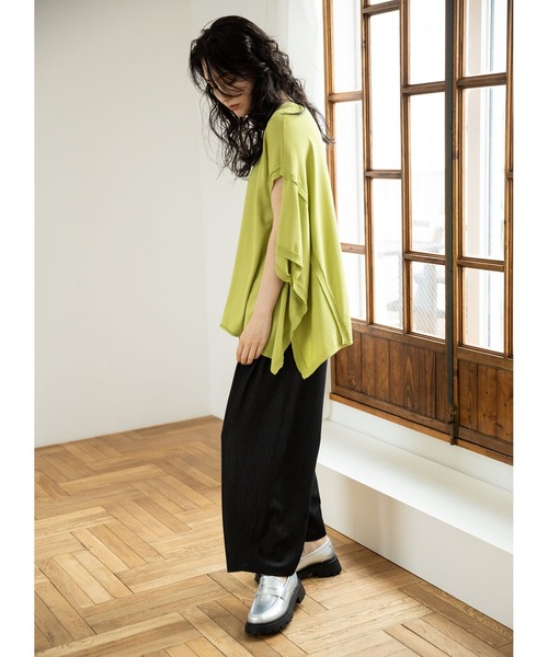 OSMOSIS(オズモーシス)の「ポリエステルデニムタックパンツ(その他パンツ・レディース・ブラック/ブルー・ONE SIZE)」の11枚目の写真