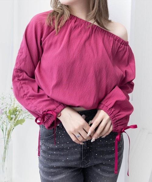 CLEAR BASIC（クリアベーシック）の「マルチway袖シャーリングブラウス [着回し力抜群 大人 カジュアル]（シャツ/ブラウス・レディース・ボルドー/テラコッタ/アイボリー/ブラック・F）」の4枚目の写真