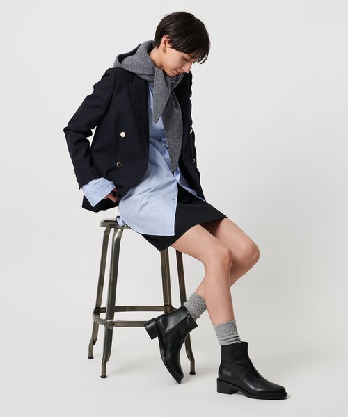 UNITED ARROWS（ユナイテッドアローズ）の「レザー ショートブーツ（ブーツ・レディース・ブラック・38/35/36/37/35h/36h/37h）」の4枚目の写真