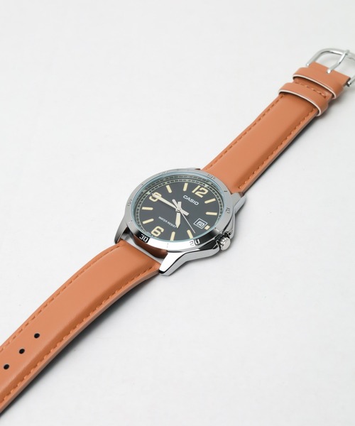 CASIO(カシオ)の「【60】【ITN】【CASIO】STANDARD SIMPLE CLASSIC LEATHER(アナログ腕時計・メンズ・シルバー/ブラック/ブラック系その他/ブルー/ブラック系その他2・FREE)」の2枚目の写真