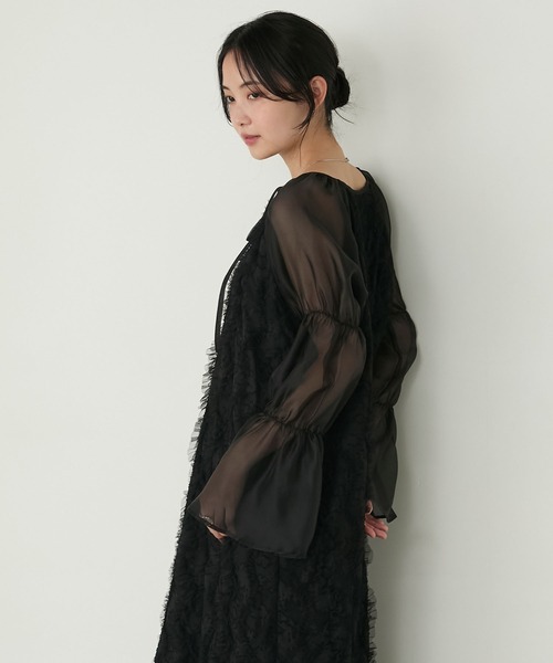 forksy.】【オケージョン対応】フラワーモチーフフリルシアースリーブ