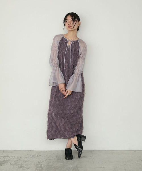 forksy.(フォルクシー)の「【forksy.】【オケージョン対応】フラワーモチーフフリルシアースリーブワンピース(ドレス・レディース・ブルー/ブラック/ダークパープル・FREE)」の5枚目の写真