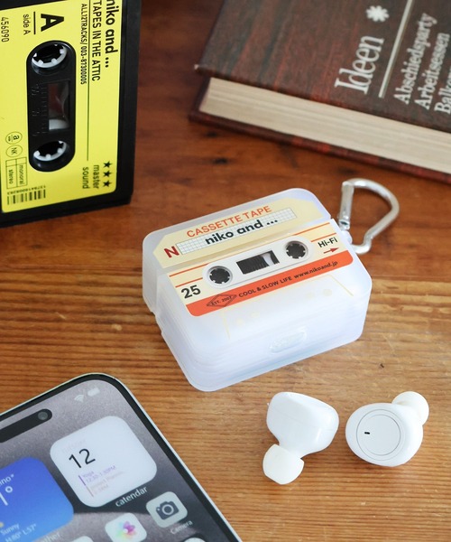 セール】オリジナル カセットテープ型AirPodsProケース（スマホグッズ