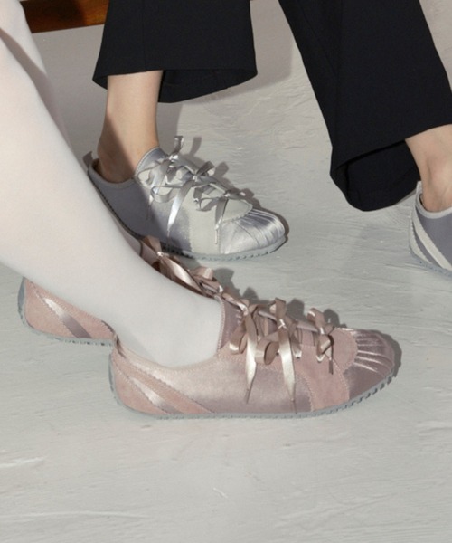 Maia/サテンリボンバレエスニーカー（バレエシューズ）｜Lucida