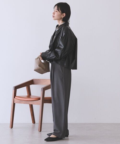 AMERICAN HOLIC(アメリカンホリック)の「Wポケットフェイクレザーシャツ(シャツ/ブラウス・レディース・ブラック/グレー・L/M)」の22枚目の写真