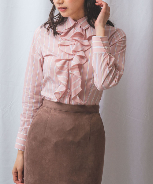 NARACAMICIE（ナラカミーチェ）の「【NARACAMICIE】ランダムストライプフロントフリル長袖シャツ（シャツ/ブラウス・レディース・ブルー/ピンク・S/M/L/XL）」の3枚目の写真