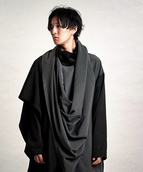 NO ID.（ノーアイディ）の「【NO ID.】Multi-Way Layered Cocoon Coat / マルチ ウェイ レイヤード コクーン コート（その他アウター・メンズ・その他23/ブラック/グレー・ONE SIZE）」の10枚目の写真