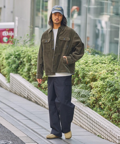 THE CRAFT CREW PRODUCTS（ザクラフトクループロダクツ）の「マルチファンクショナル ドローコード ストレッチワイドストレートカーゴパンツ / クイックドライ・イージーケア【THE C RAFT CREW PRODUCTS】（カーゴパンツ・メンズ・ベージュ/アイボリー/カーキ/ブラック・L/M/S）」の9枚目の写真