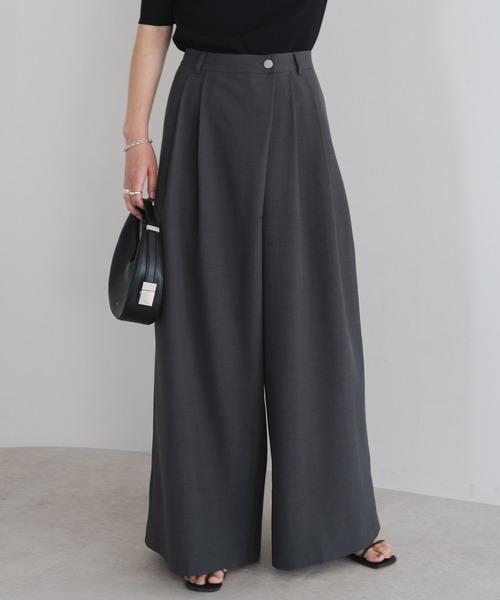 CHARCOAL-GRAY