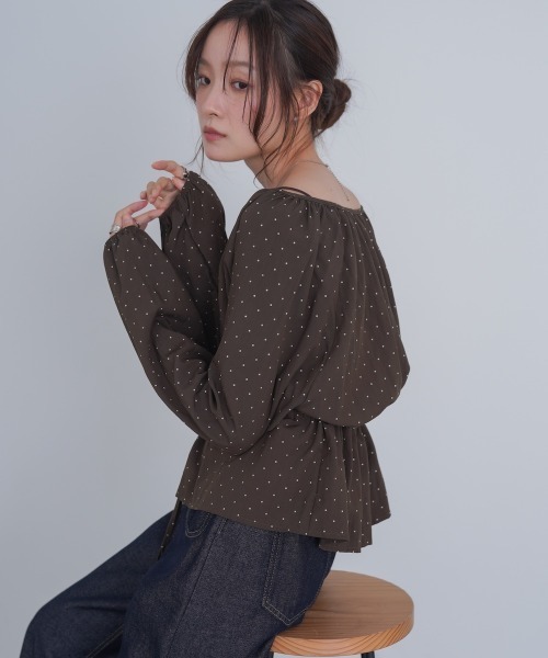 Bab（バブ）の「ドットウエストシャーリングブラウス（シャツ/ブラウス・レディース・ブラック/ブラウン/アイボリー・M）」の14枚目の写真