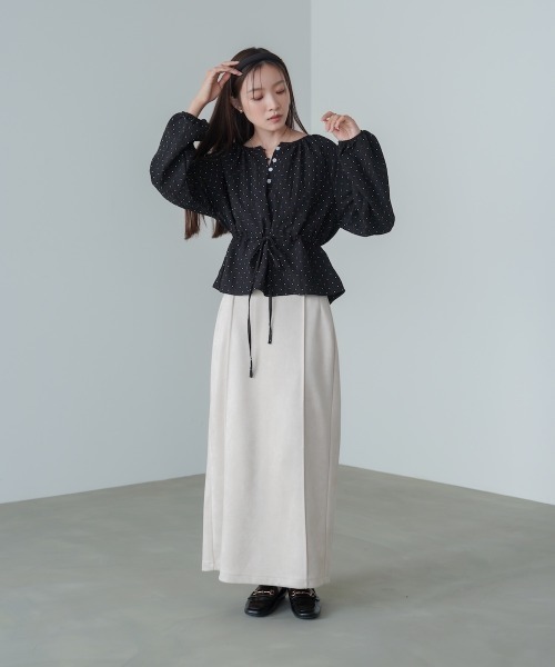 Bab（バブ）の「ドットウエストシャーリングブラウス（シャツ/ブラウス・レディース・ブラック/ブラウン/アイボリー・M）」の12枚目の写真