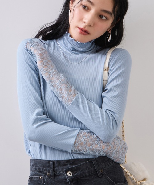 VIS（ビス）の「袖クシュクシュハイネックテレコインナープルオーバー/静電気防止・イージーケア（Tシャツ/カットソー・レディース・オフホワイト/ブラック/サックスブルー/グレー・FREE）」の7枚目の写真