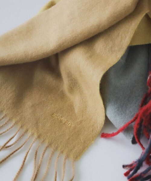 BEAMS BOY（ビームスボーイ）の「【1/15再値下げ】2トーン カシミヤ マフラー（マフラー・レディース・グレー/ベージュ/レッド・ONE SIZE）」の3枚目の写真