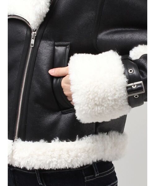 GYDA（ジェイダ）の「【WEB限定カラーあり】エコムートンライダースジャケット（ムートンコート・レディース・ブラウン/スカイブルー/ブラック/その他3・FREE）」の15枚目の写真