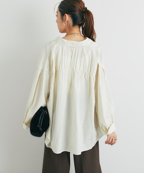 un dix cors（アンディコール）の「《デイリーに活躍◎》ギャザーストライプシャツ（シャツ/ブラウス・レディース・アイボリー/ブルー・FREE）」の6枚目の写真