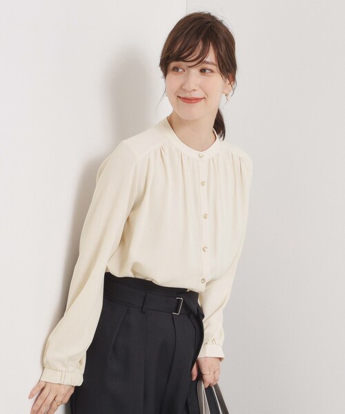 ITS'DEMO（イッツデモ）の「【手洗い可】前開きブラウス（シャツ/ブラウス・レディース・グレー/アイボリー/ベビーピンク/ブラック系・00）」の9枚目の写真