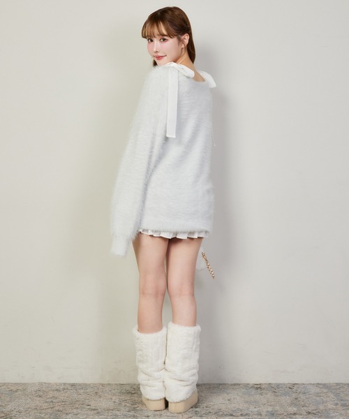 one after another NICE CLAUP(ワンアフターアナザーナイスクラップ)の「肩リボンシャーリングトップス(Tシャツ/カットソー・レディース・チャコールグレー/オフホワイト/アイボリー・FREE)」の17枚目の写真