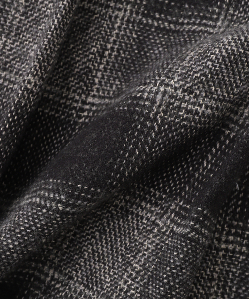 Lamrof(ラムロフ)の「LAMROF / ラムロフ NEUTRAL TUCKED SKIRT(スカート・レディース・ブラック/レッド/ブルー系その他・FREE)」の7枚目の写真