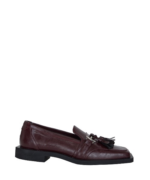 Ameri(アメリ)の「UND ANGULAR SOLE TASSEL LOAFER(ローファー・レディース・ボルドー・SMALL/MEDIUM/LARGE)」の6枚目の写真