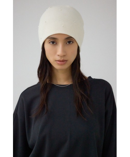 AZUL by moussy（アズールバイマウジー）の「デコラティブリブニットビーニー（ニットキャップ/ビーニー・レディース・アイボリー/ブラック/グレー・FREE）」の2枚目の写真