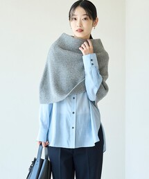 UNFILO（アンフィーロ）の「【WEB/一部店舗限定】ふわふわニット ケープスヌード（マフラー）」