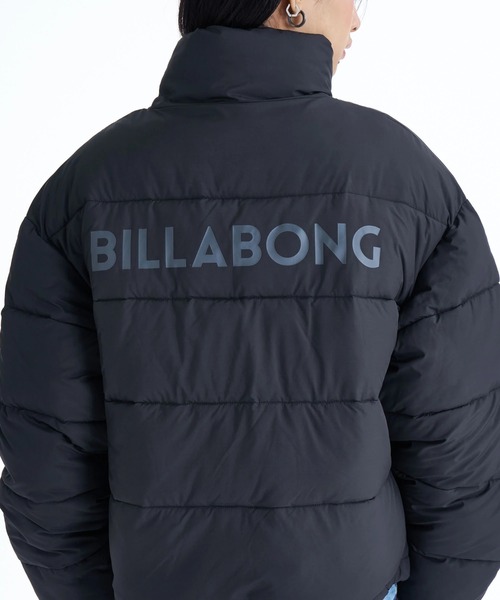 BILLABONG（ビラボン）の「BILLABONG レディース Y2K PUFF JACKET ジャケット 【2025年秋冬モデル】 @autumn/ビラボンY2Kロゴバックプリントパフジャケット（ダウンジャケット/コート・レディース・ブラック/オフホワイト・LARGE/MEDIUM）」の3枚目の写真