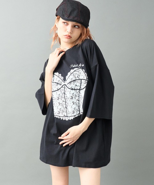 ANAP(アナップ)の「レース ビスチェ プリント 7分袖 オーバーサイズ ロンT(Tシャツ/カットソー・レディース・オフホワイト/ダークアッシュ・F)」の8枚目の写真