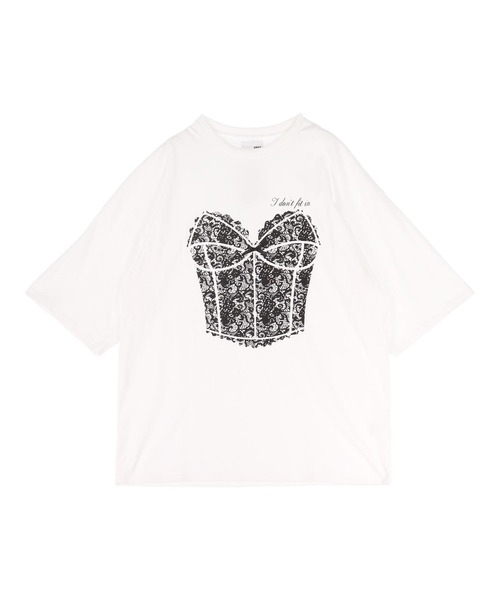 ANAP(アナップ)の「レース ビスチェ プリント 7分袖 オーバーサイズ ロンT(Tシャツ/カットソー・レディース・オフホワイト/ダークアッシュ・F)」の18枚目の写真