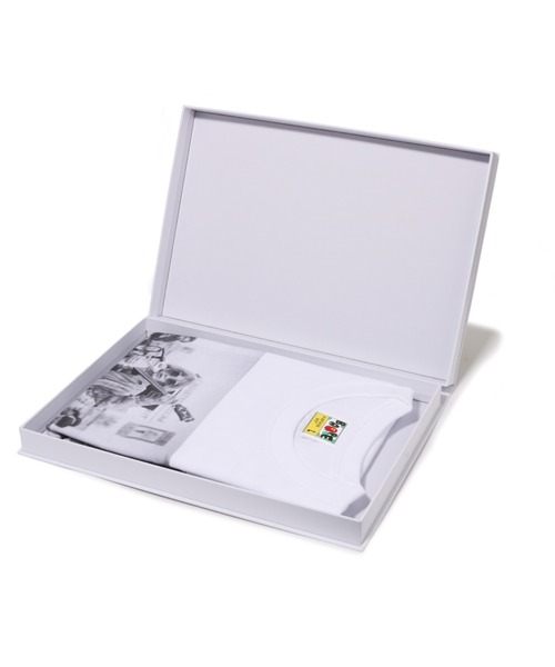 【カタログ】表参道BAPE gallery「SHAWN MORTENSEN」 BAPE X SHAWN MORTENSEN 】BECK TEE | bape.com