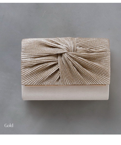Cupid Heart（キューピッドハート）の「【Cupid Heart】結婚式用！ノットラメプリーツサテンクラッチバッグ（クラッチバッグ・レディース・ブラック/ベージュ/シルバー・MEDIUM）」の12枚目の写真