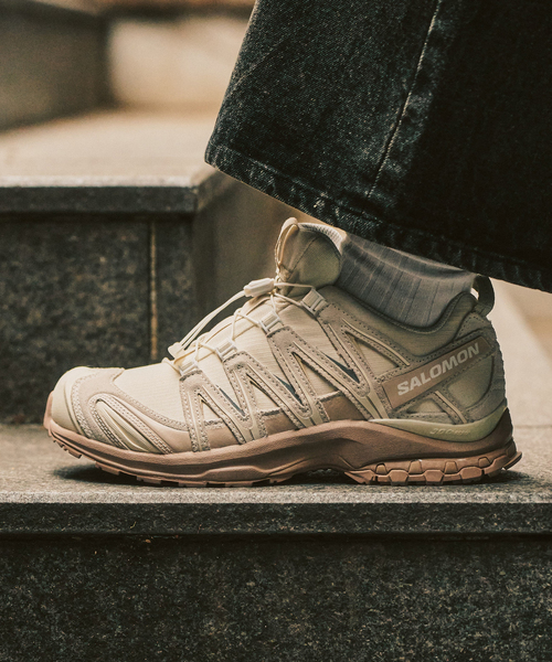 SALOMON（サロモン）の「【SALOMON / サロモン】 XA PRO 3D SUEDE（スニーカー・メンズ・ベージュ/アイボリー・26cm/26.5cm/27cm/27.5cm/28cm/28.5cm）」の3枚目の写真