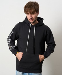 STUD MUFFIN | STUD MUFFIN/スタッドマフィン/リリックリボン&MUSICプリント ハートサガラパッチワーク プルオーバー(パーカー)