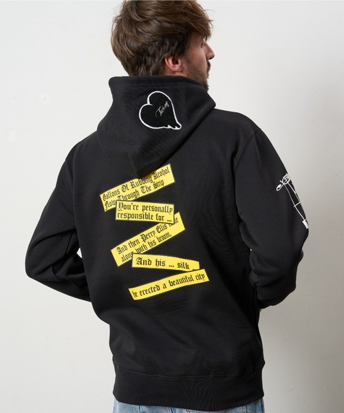 STUD MUFFIN（スタッドマフィン）の「STUD MUFFIN/スタッドマフィン/リリックリボン&MUSICプリント ハートサガラパッチワーク プルオーバー（パーカー・メンズ・ブラック/パープル・3/2/4）」の6枚目の写真